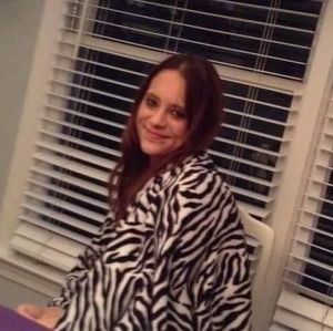 Meet your Posher, Denna